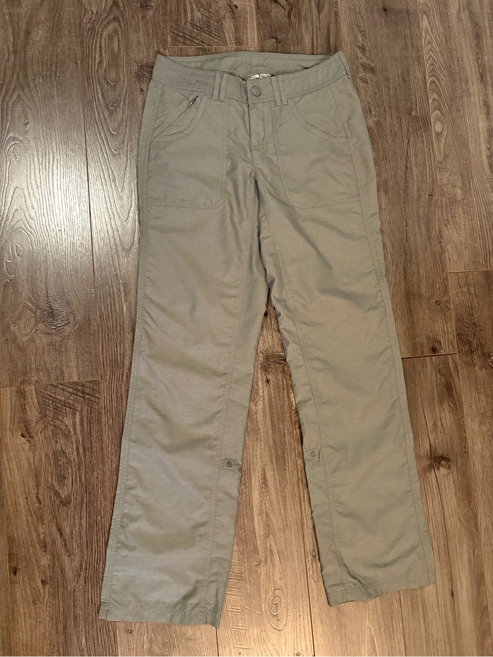 The North Face pants hiking roll legs with snaps to capris size 0